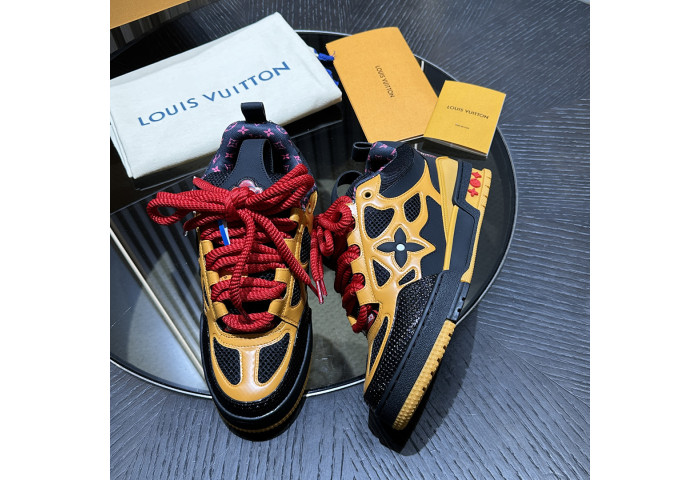 LOVT SNEAKER lv-493