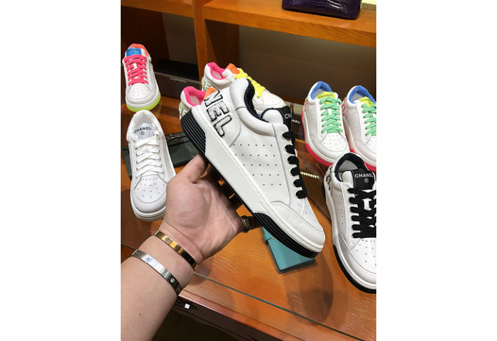 CN SNEAKERS