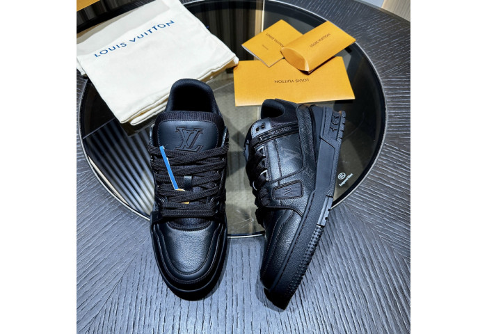 LOVT SNEAKER lv-351