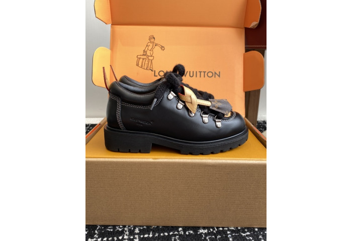 LOVT SNEAKER lv-411