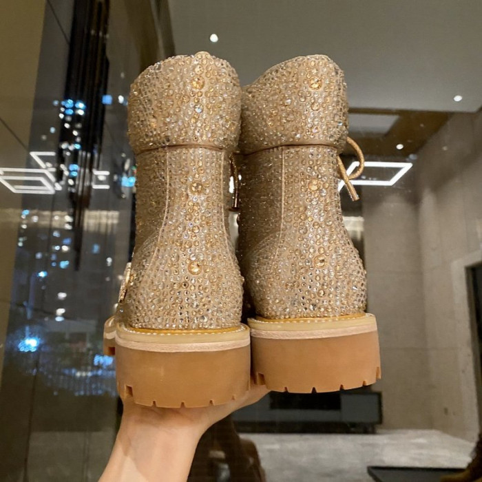 Timb**1*nd boots