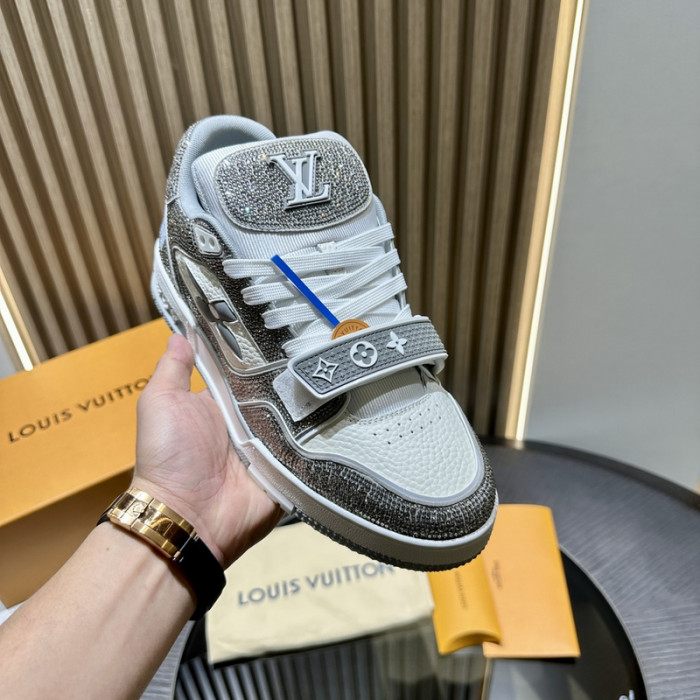 LOVT SNEAKER lv-244