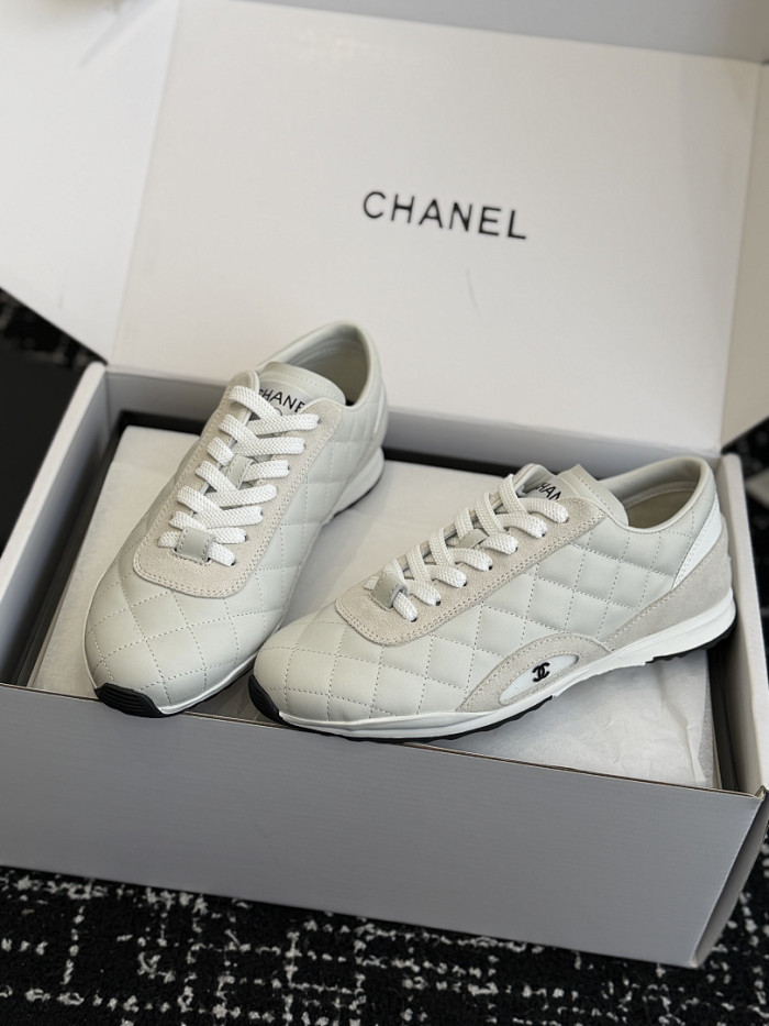 CN LOW TOP TRAINER CC SNEAKERS 21010940