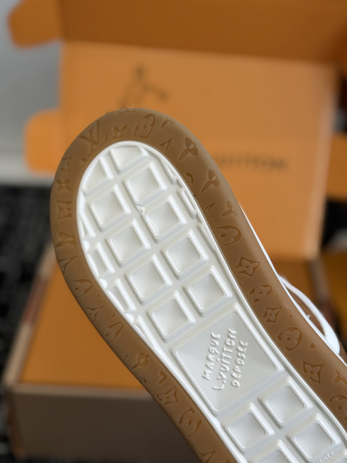 LOVT SNEAKER lv-515