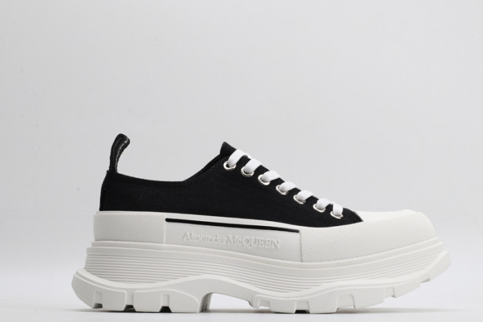 alex mcqu sneakers
