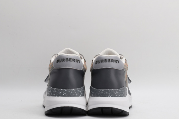 BUBERY SNEAKER
