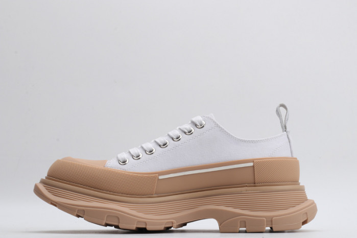 alex mcqu sneakers