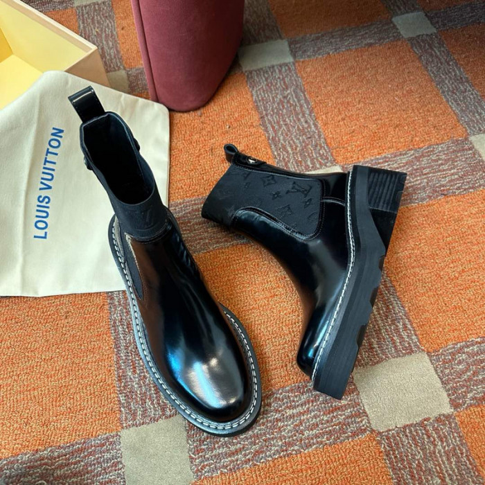 LOVT BOOTS L0-40