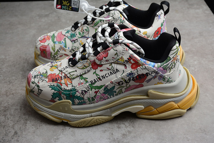 bl triple s trainers sneakers 21121618