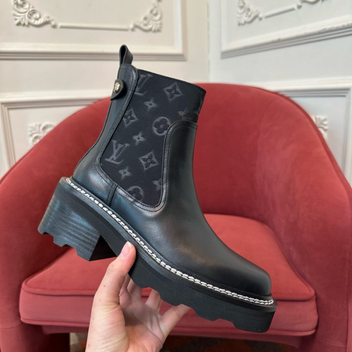 LOVT BOOTS L0-38