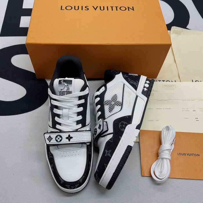 lovt sneaker