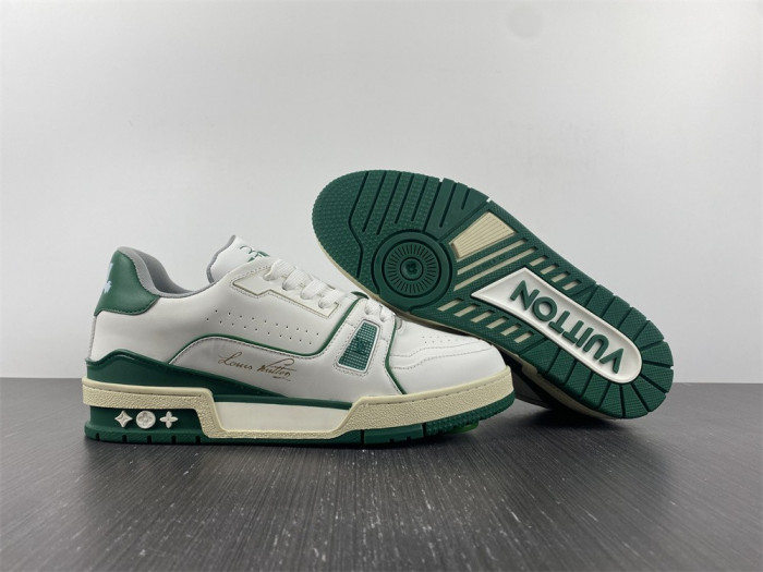 lovt sneaker