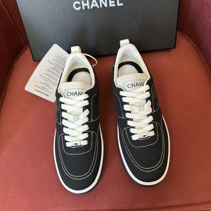 CN LOW TOP TRAINER CC SNEAKERS 21010925