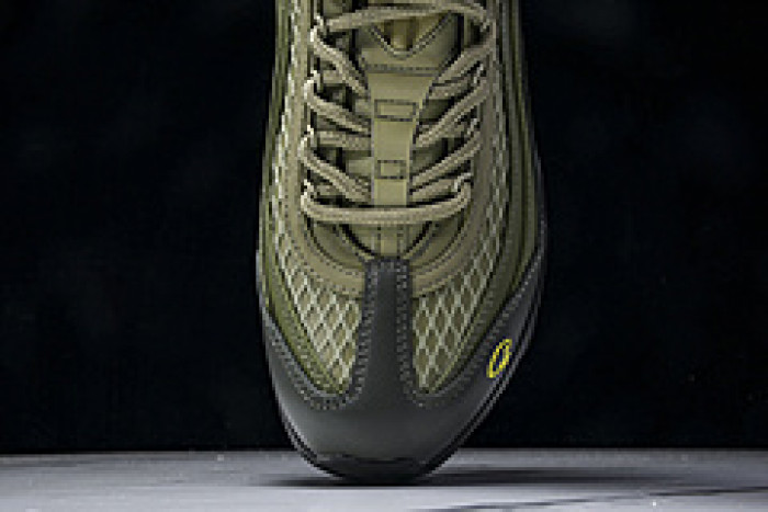 Corteiz x Air Max 95 SP FB2709-300