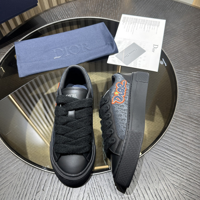 DR B33 LOW-TOP SNEAKERS DR-92