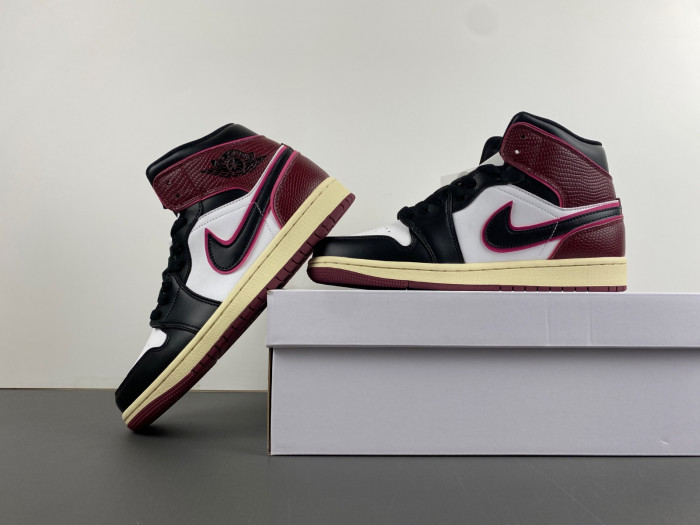 air jordan 1 mid fq7818-101