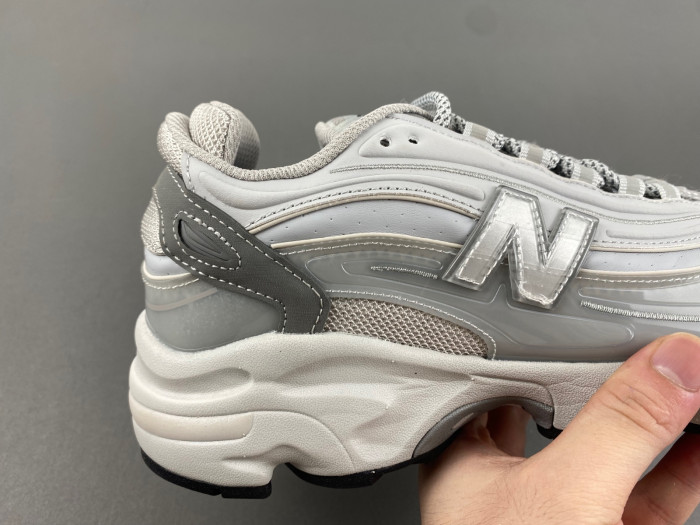 new Ba1an*e 1000 “angora/moonrock” nb x jfg m1000al1