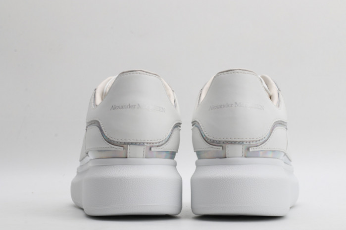 alex mcqu sneakers