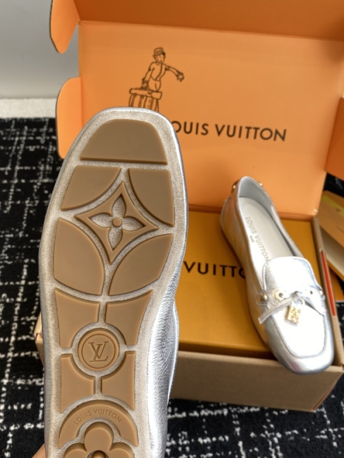 LOVT SNEAKER lv-381