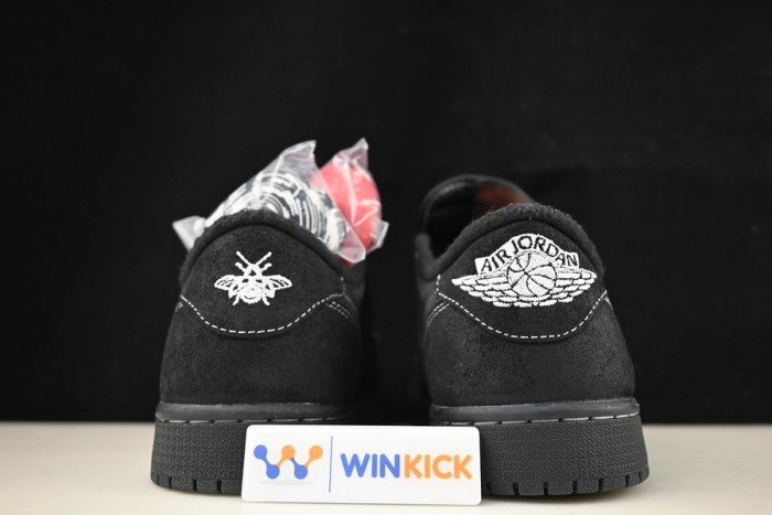 TRAVIS SCOTT X AIR JORDAN 1 LOW OG BLACK/BLACK DM7866-001 (with accessories)